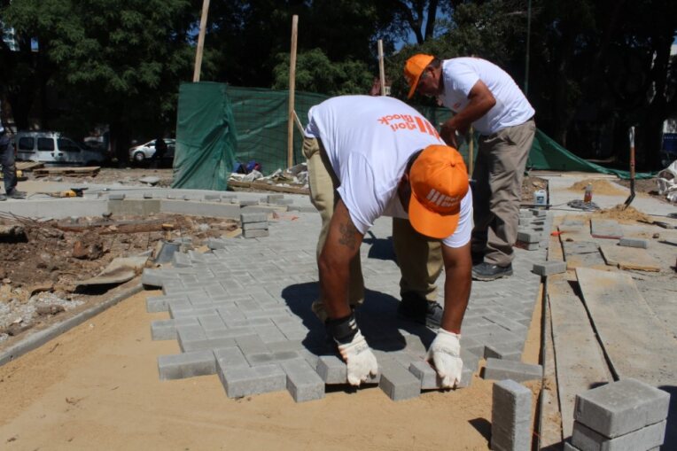 colocacion adoquines